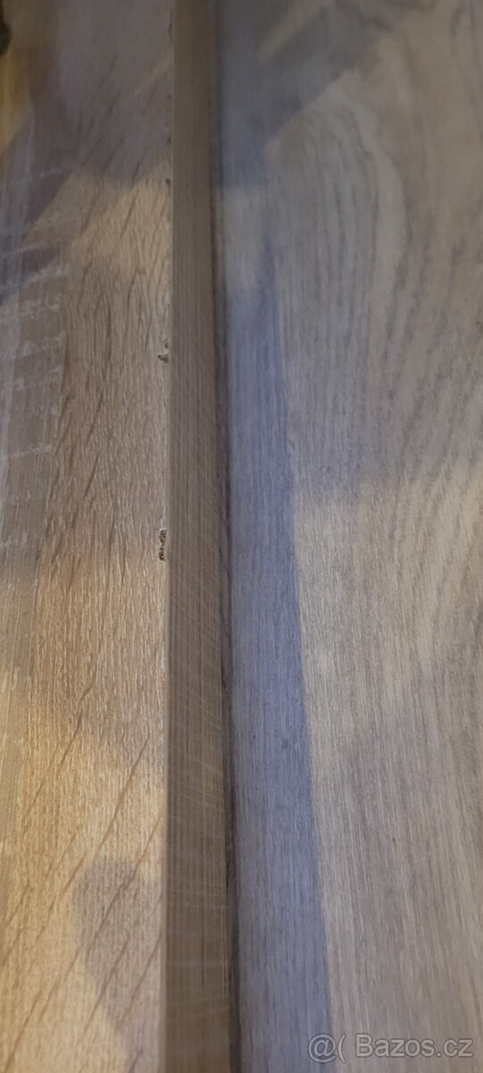 Jidelni stůl a 4 židle - 2