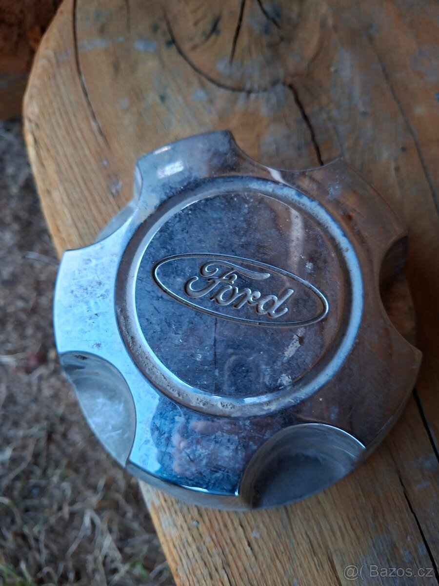Poklice krytka na kolo ford explorer - 2