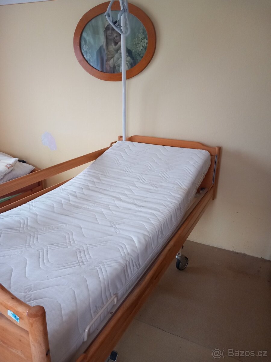Elektrická polohovatelná postel - 2