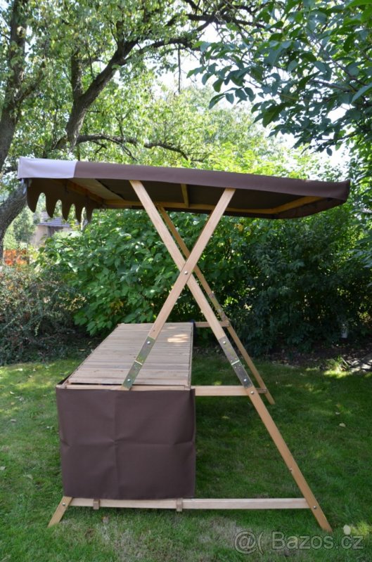 Dřevěný stánek 2 m nový - 2