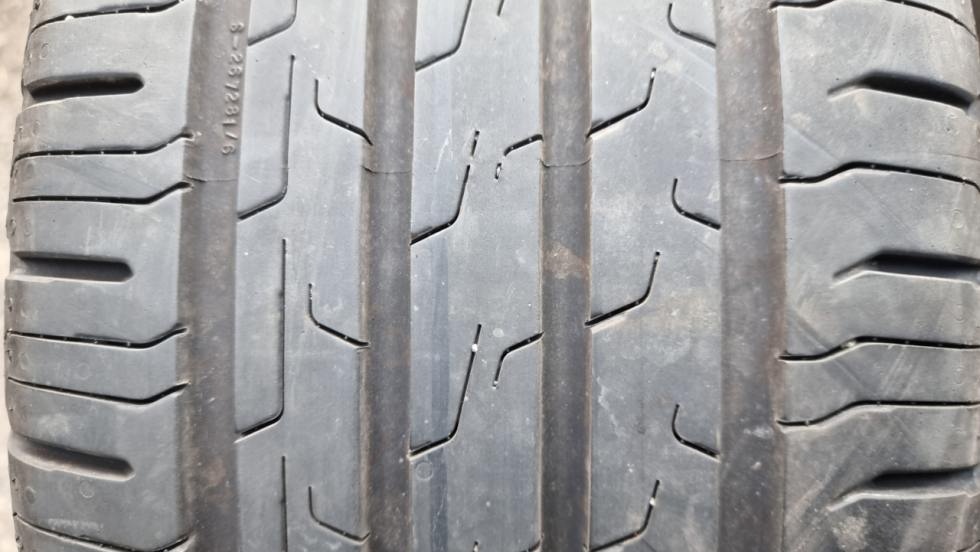 Letní pneu 215/55/17 Continental - 2