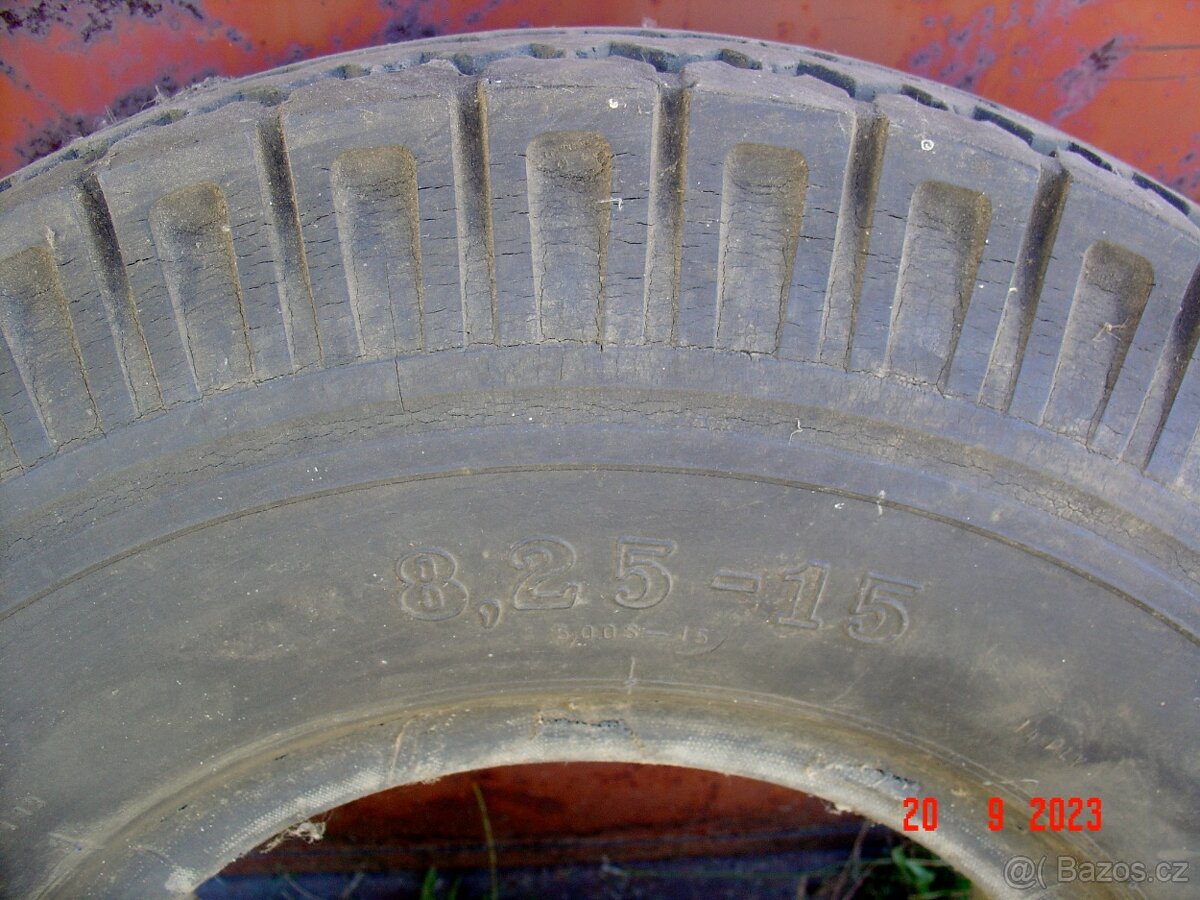 pneu 8,25x15 - 2