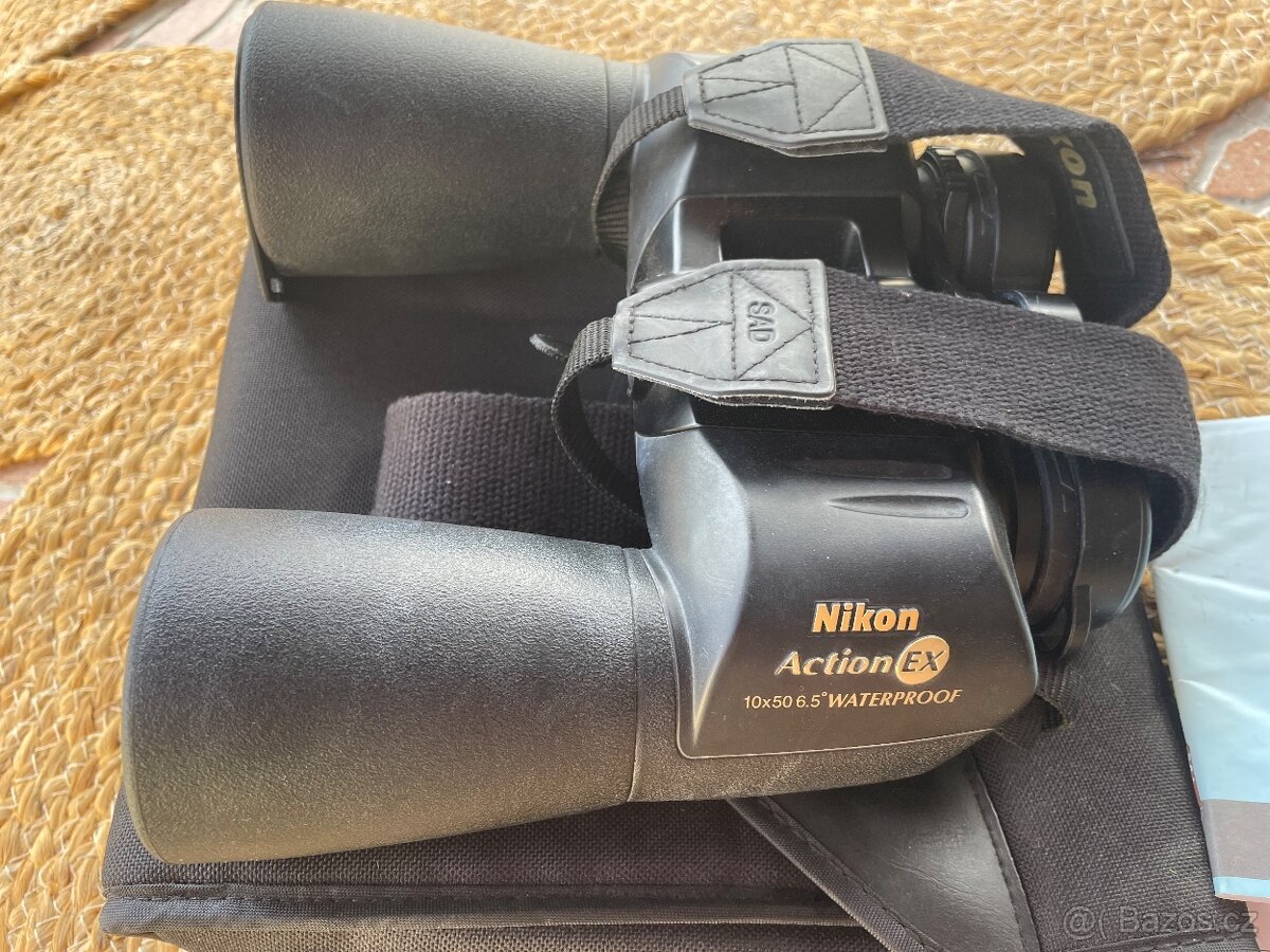 Dalekohled Nikon Action EX 10x50 - 2