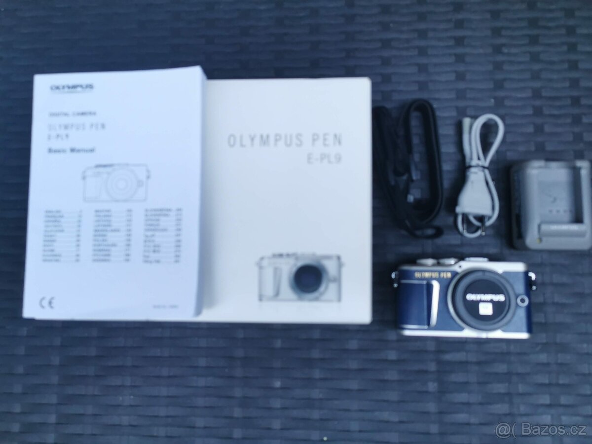 Olympus Pen E-PL9 - 2
