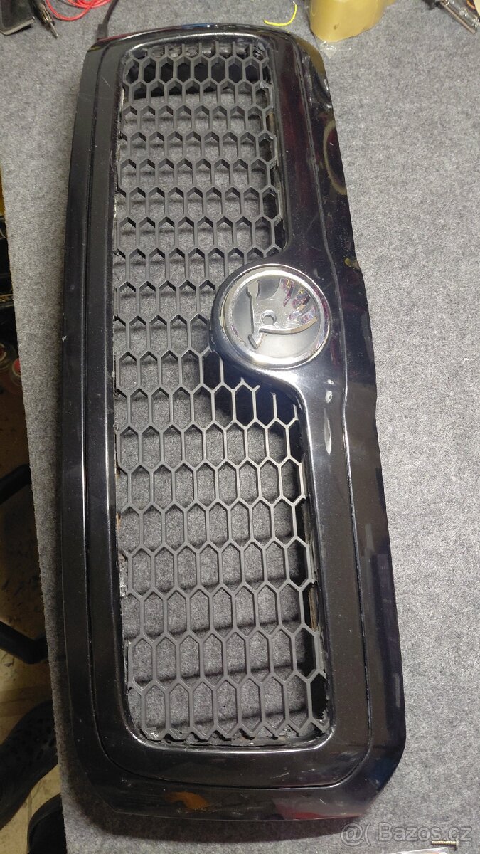 Honeycomb maska Octavia 1 - 2
