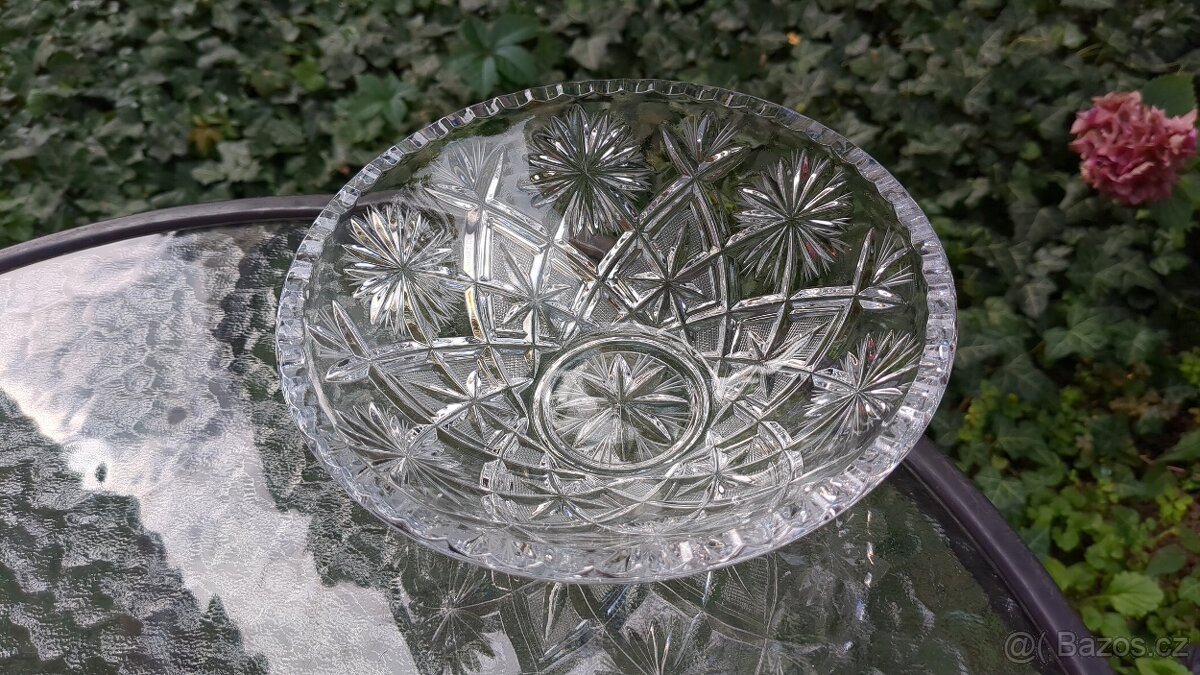 Křišťálová bohatě broušená mísa - 2