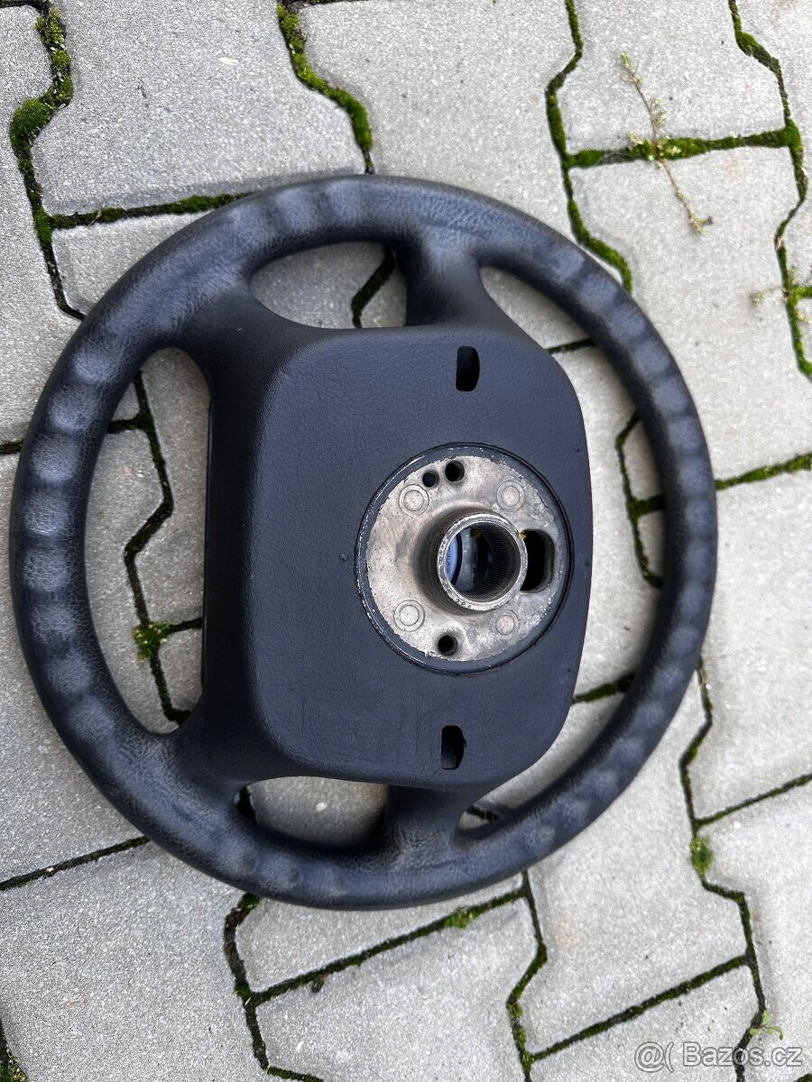 Volant VW golf IV včetně airbagu - 2