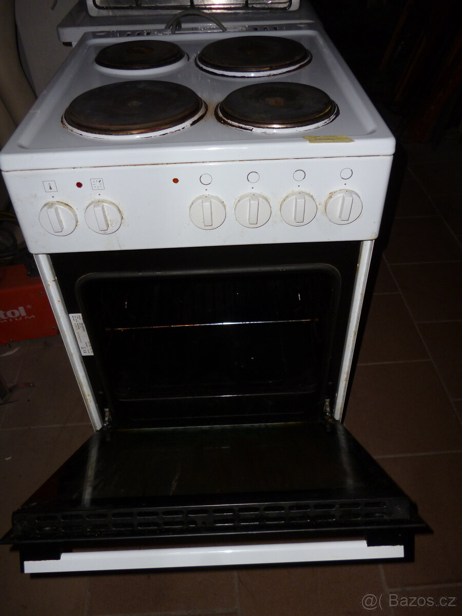 elektrický sporák mora klasik na 230v - 2