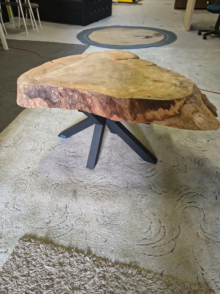 Konferenční stolek z masivu - 2