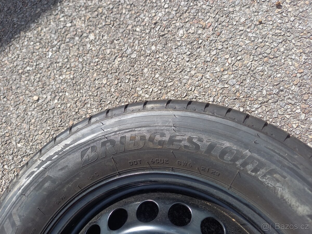 VW T5,T6(6.1) - Sada NOVÝCH letních kol 215/65R16C - 2
