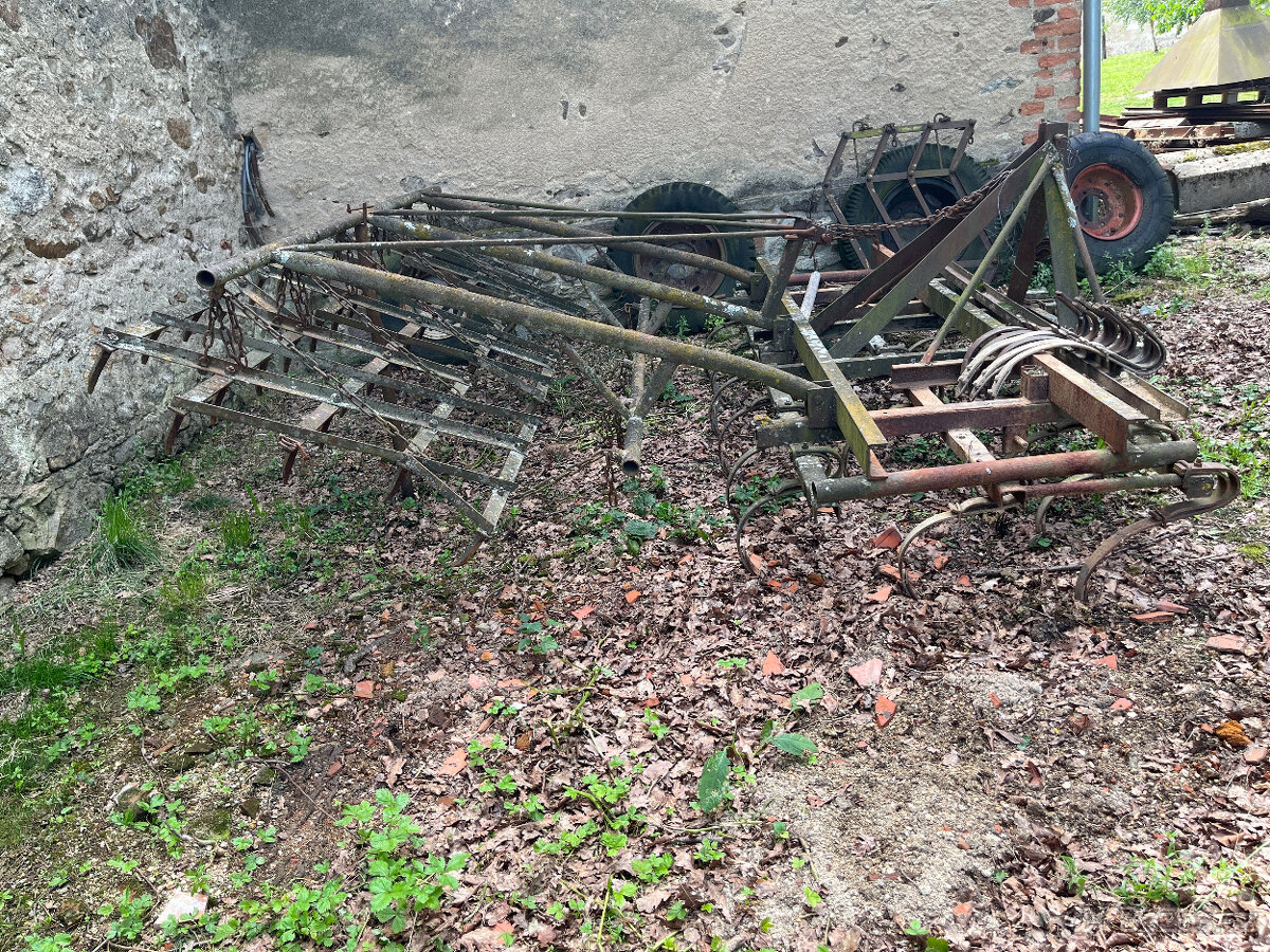 Kultivátor + brány - 2