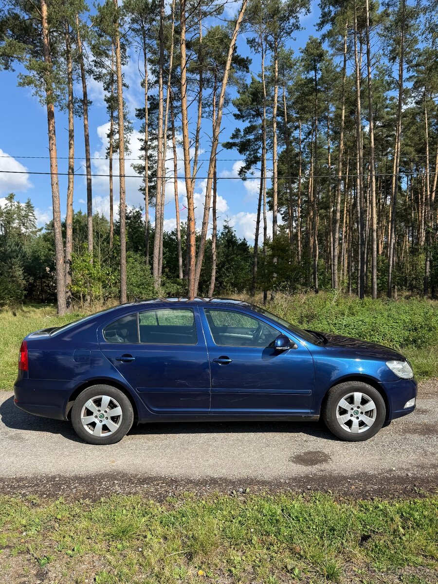 Škoda Octavia 2, 1.6MPI, Elegance - 2
