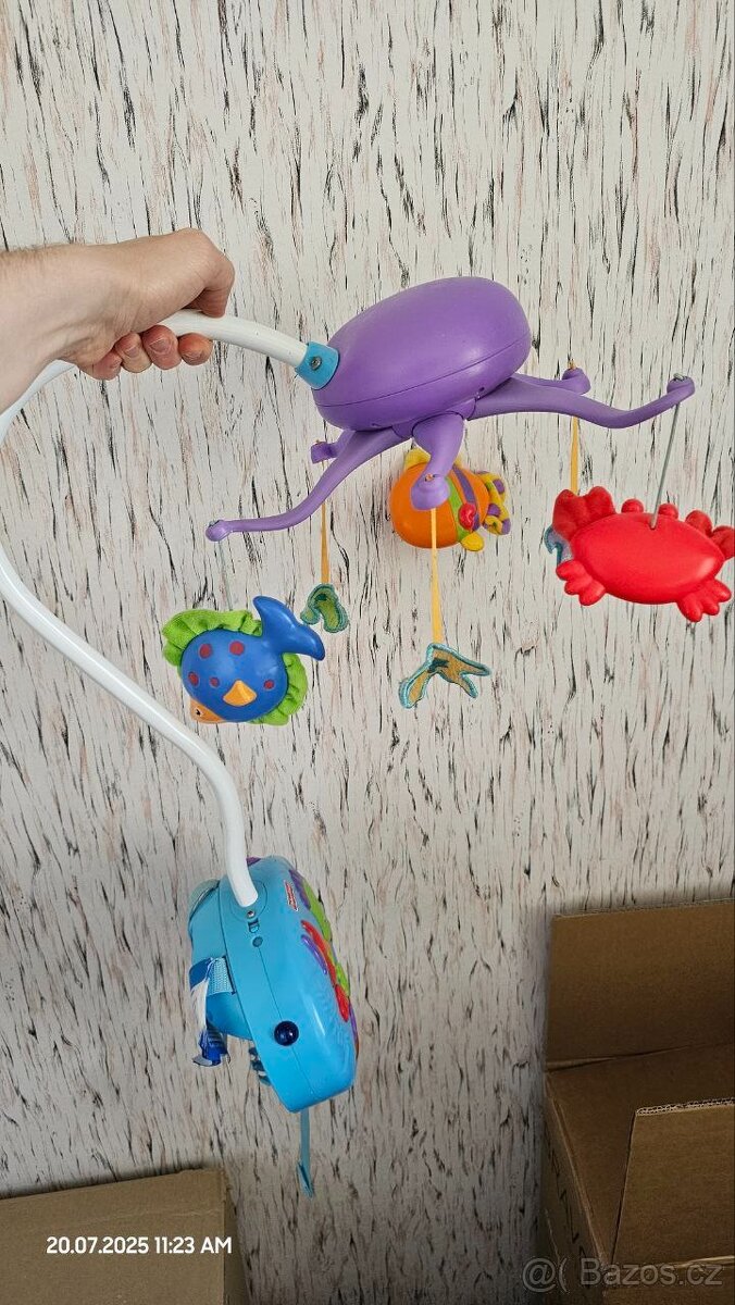 Kolotoč nad postýlku FisherPrice - 2