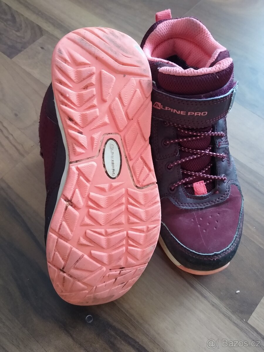 Prodám dětské boty vel 30 - 2