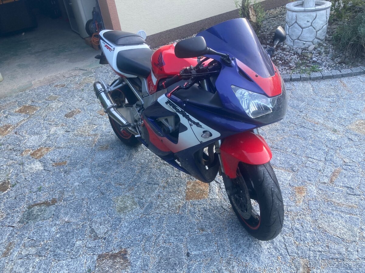 Honda CBR 929RR Fireblade - 2