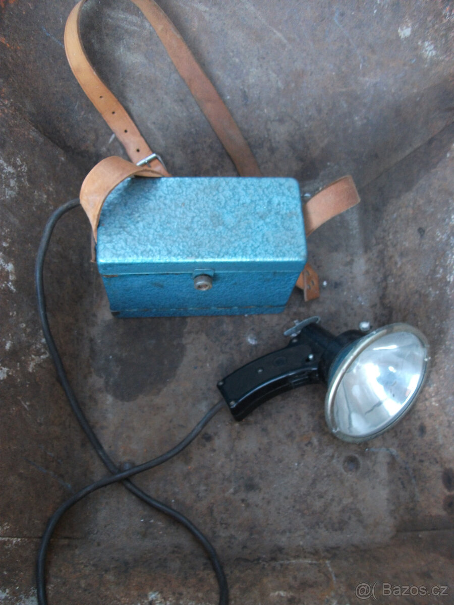 elektrický ventilátor, akumulátorová svítilna - 2