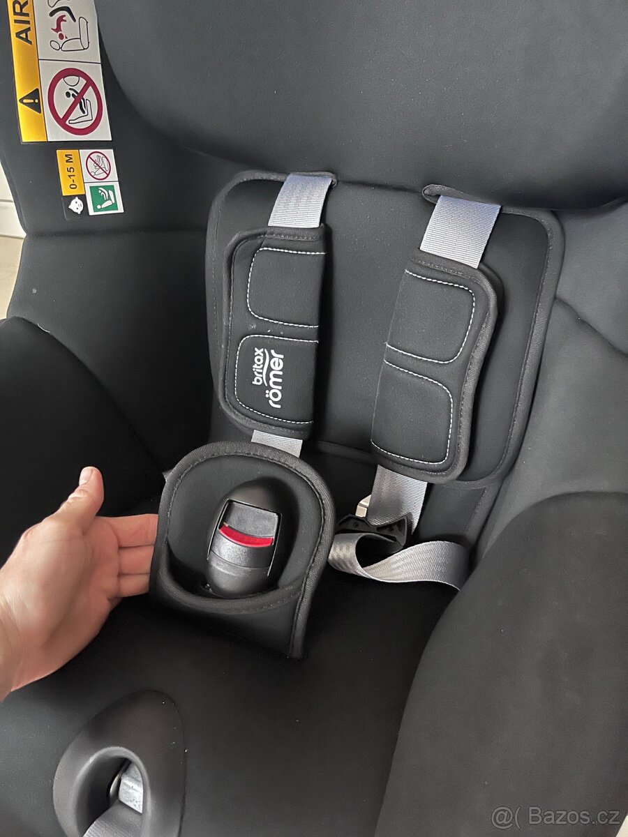 Sedačka Britax Romer Dualfix Pro M - Midnight Grey - 2