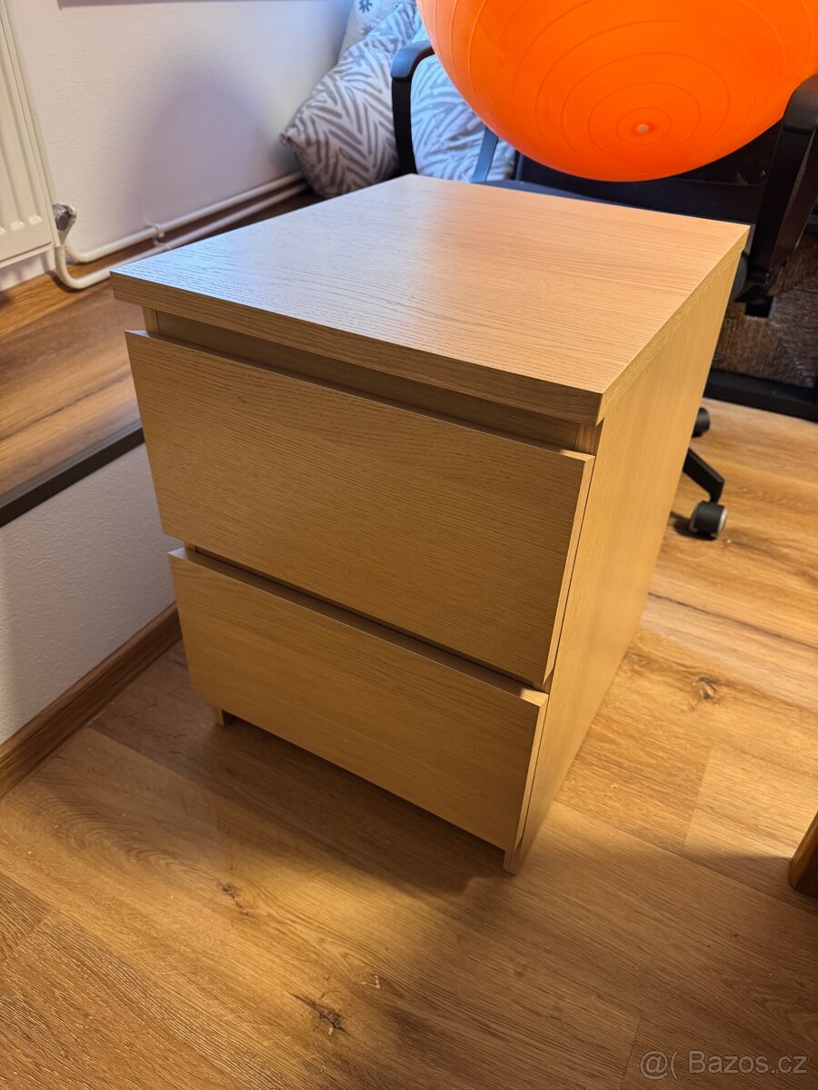 Noční stolky - 2
