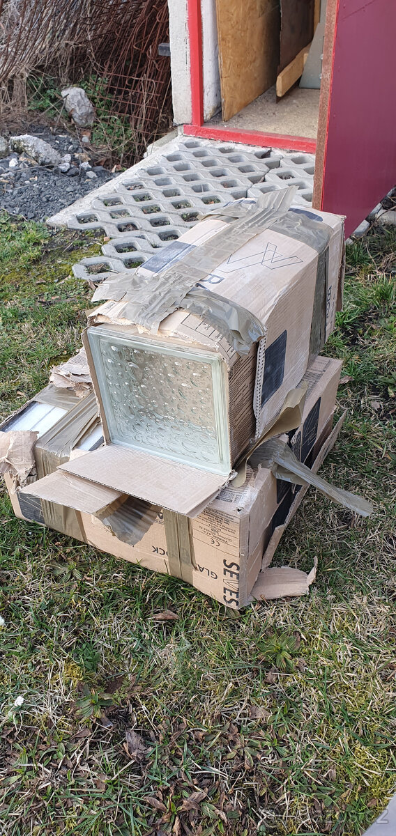 Luxfery 19x19x8 15 kusů - 2