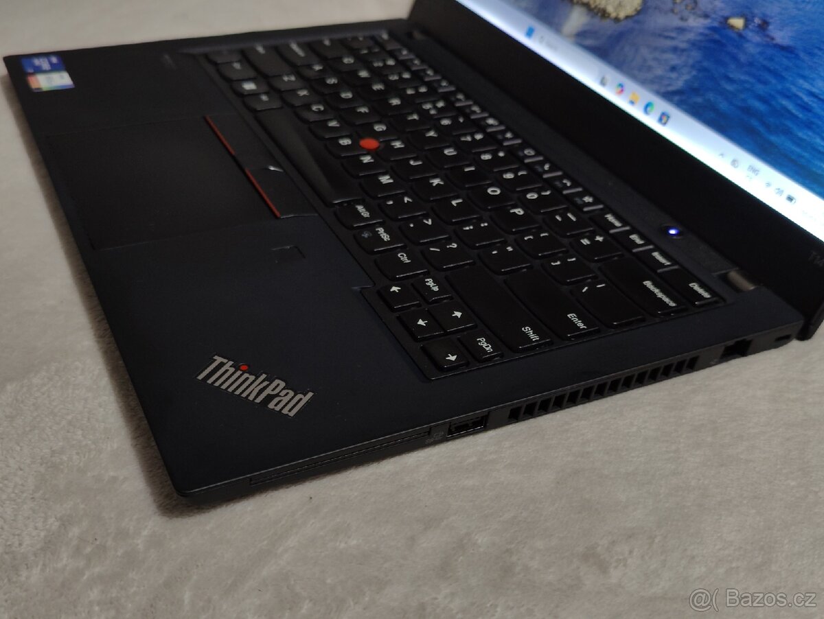 Lenovo ThinkPad T14 Gen 2 - 2