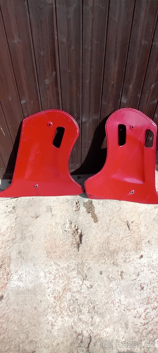 Jawa 250 kryty motoru. - 2