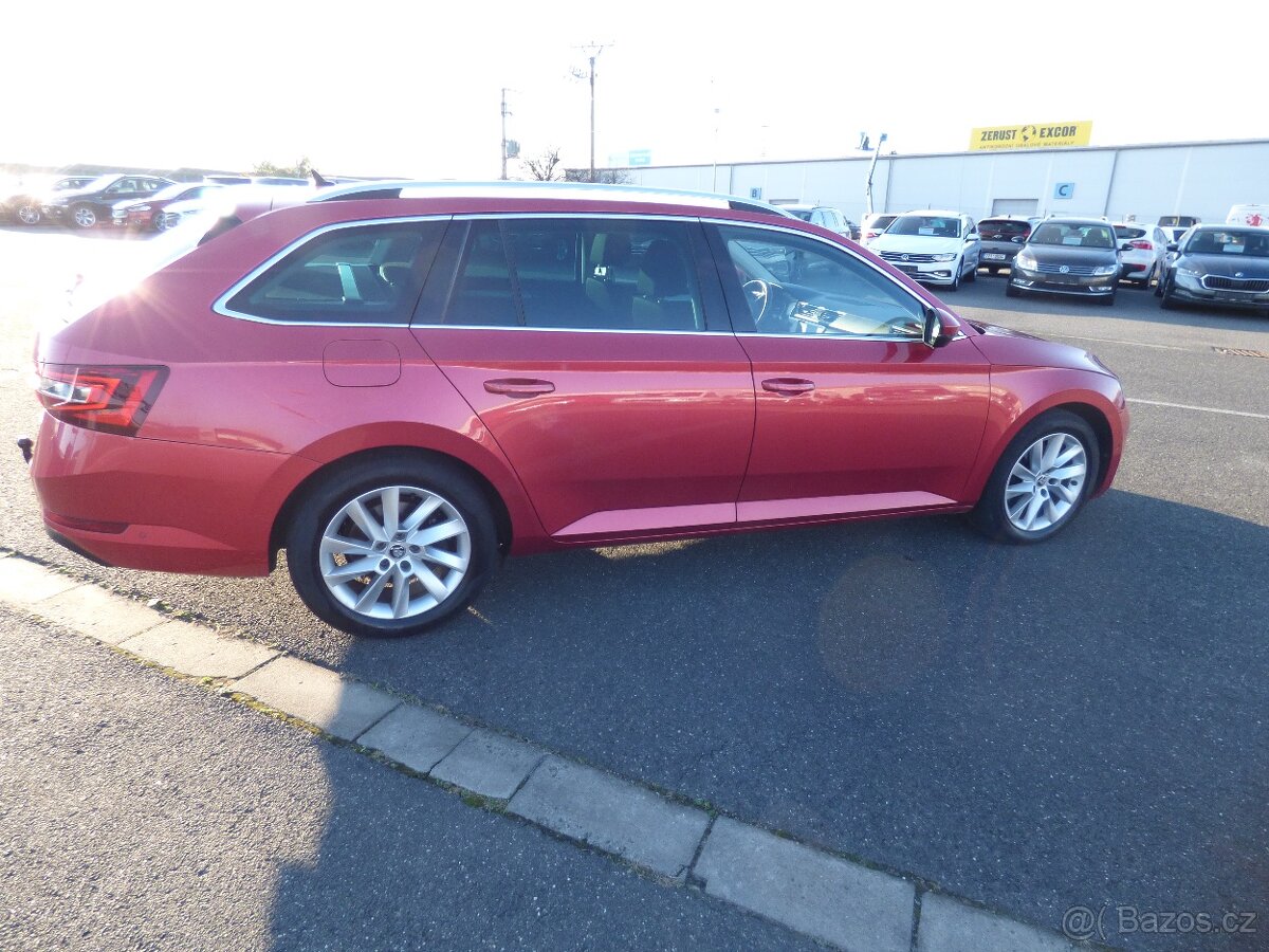 Škoda Superb 2,0 TDI DSG,Bi-Xenon,model 2018 kombi Style - 2