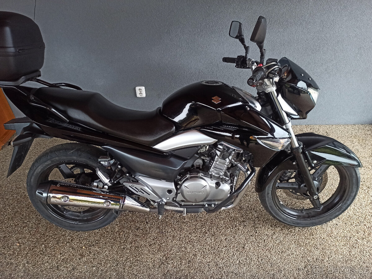 Suzuki Inazuma 250 R.V.2015 - 2