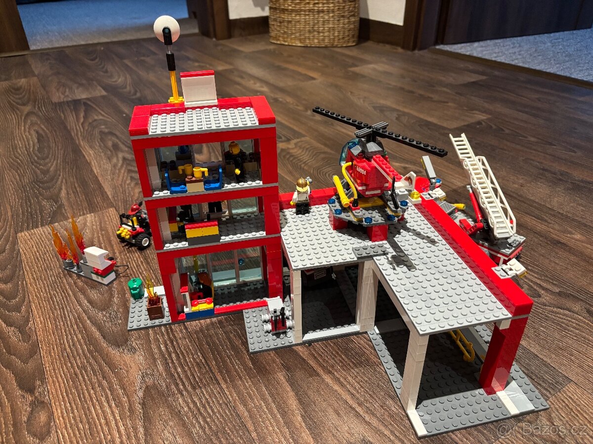 LEGO® City 60004 Hasičská stanice - 2