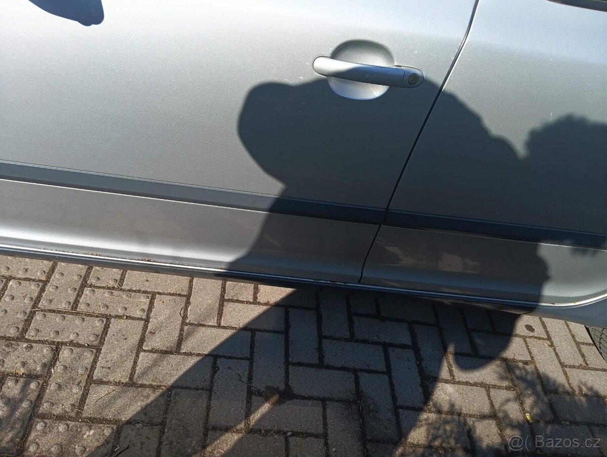 Škoda Octavia 2 combi scout - 2