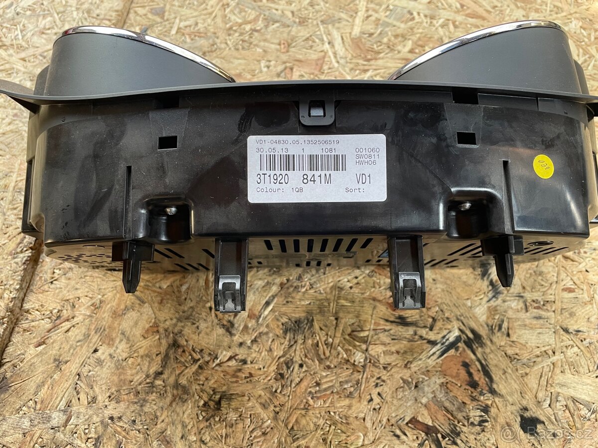 Budíky Škoda Superb 2 facelift - 2