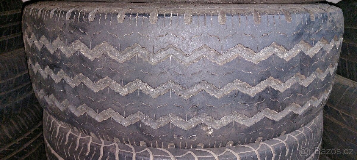 205/65/15 C letní Maxxis - 2