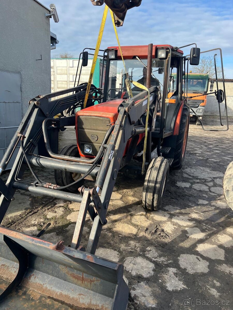 Čelní nakladač Zetor 9540 - 2