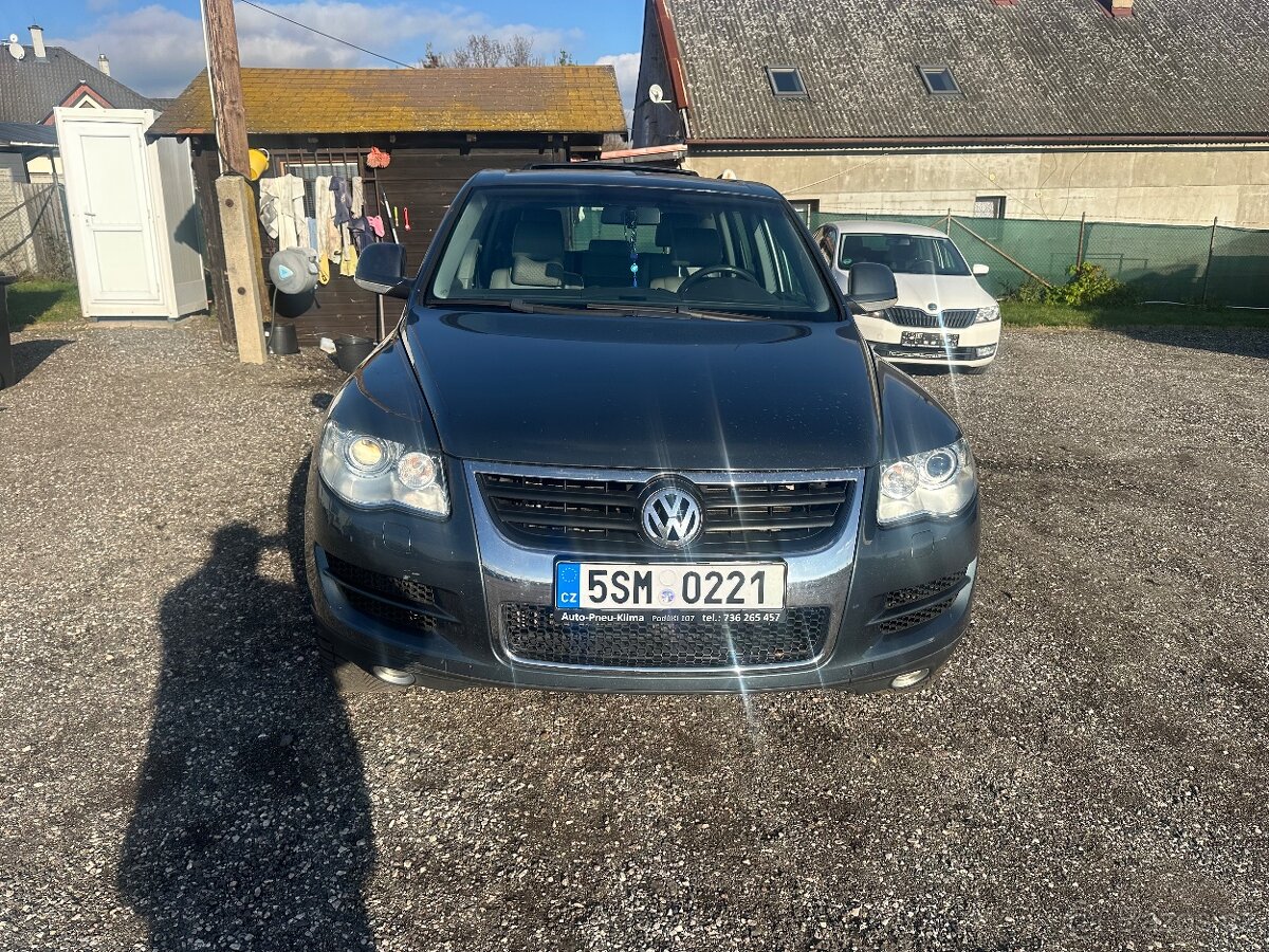 Vw Touareg 3.0 tdi-176kw-v6-automat - 2