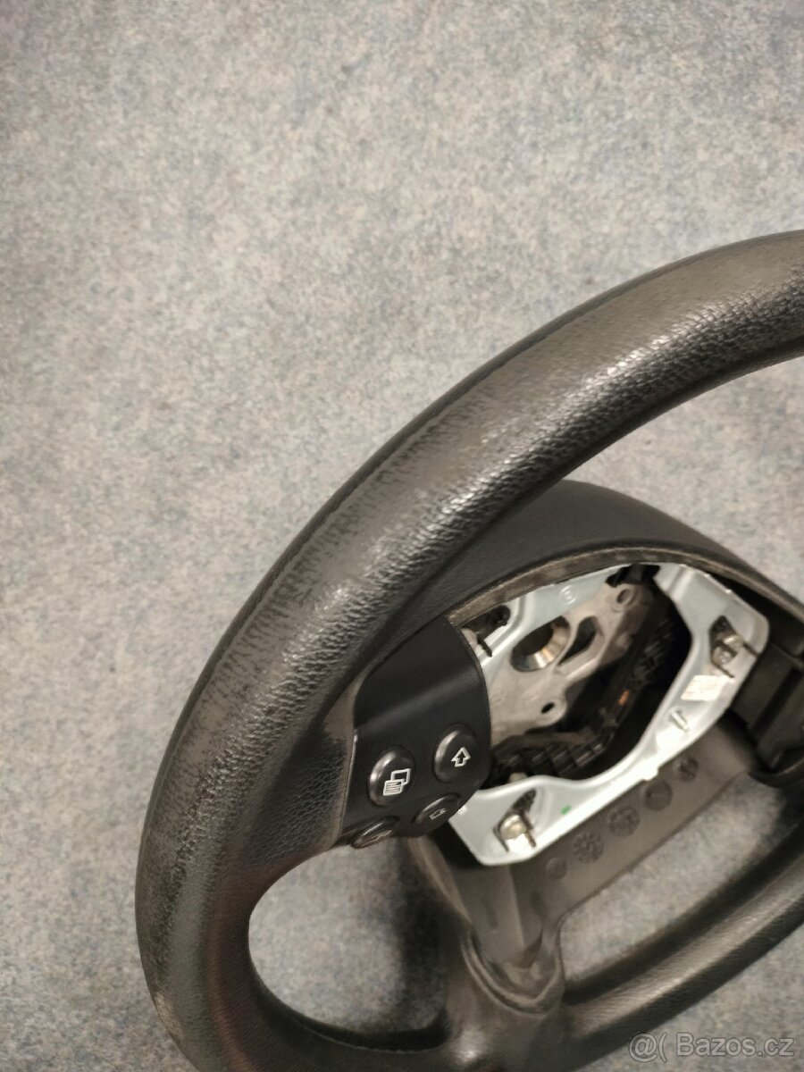 Multifunkční volant Mercedes W169 - 2