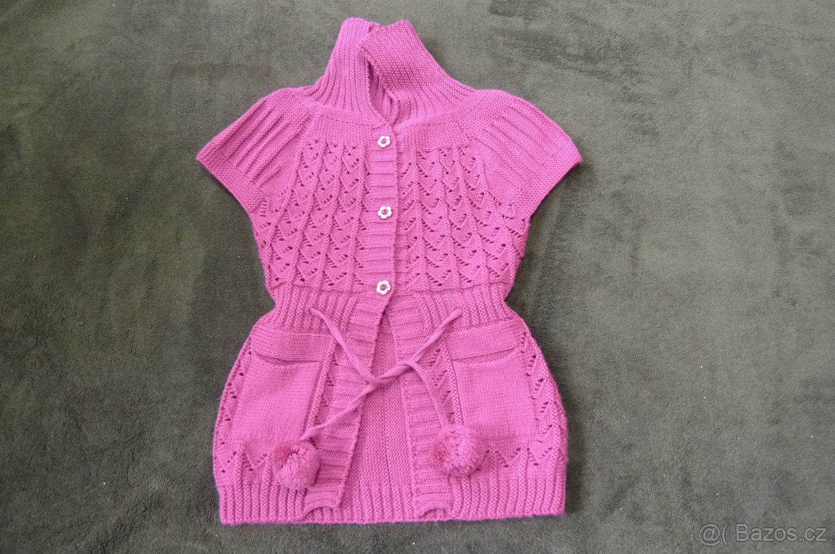 5x svetr, velikost 74-80 a 104 - 2