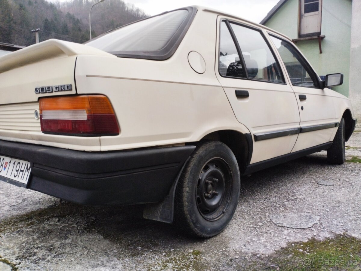 Peugeot 309 - 2