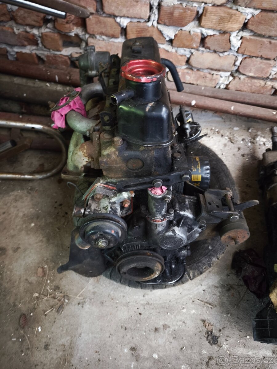 Motor Škoda 130- široky nálitek - 2