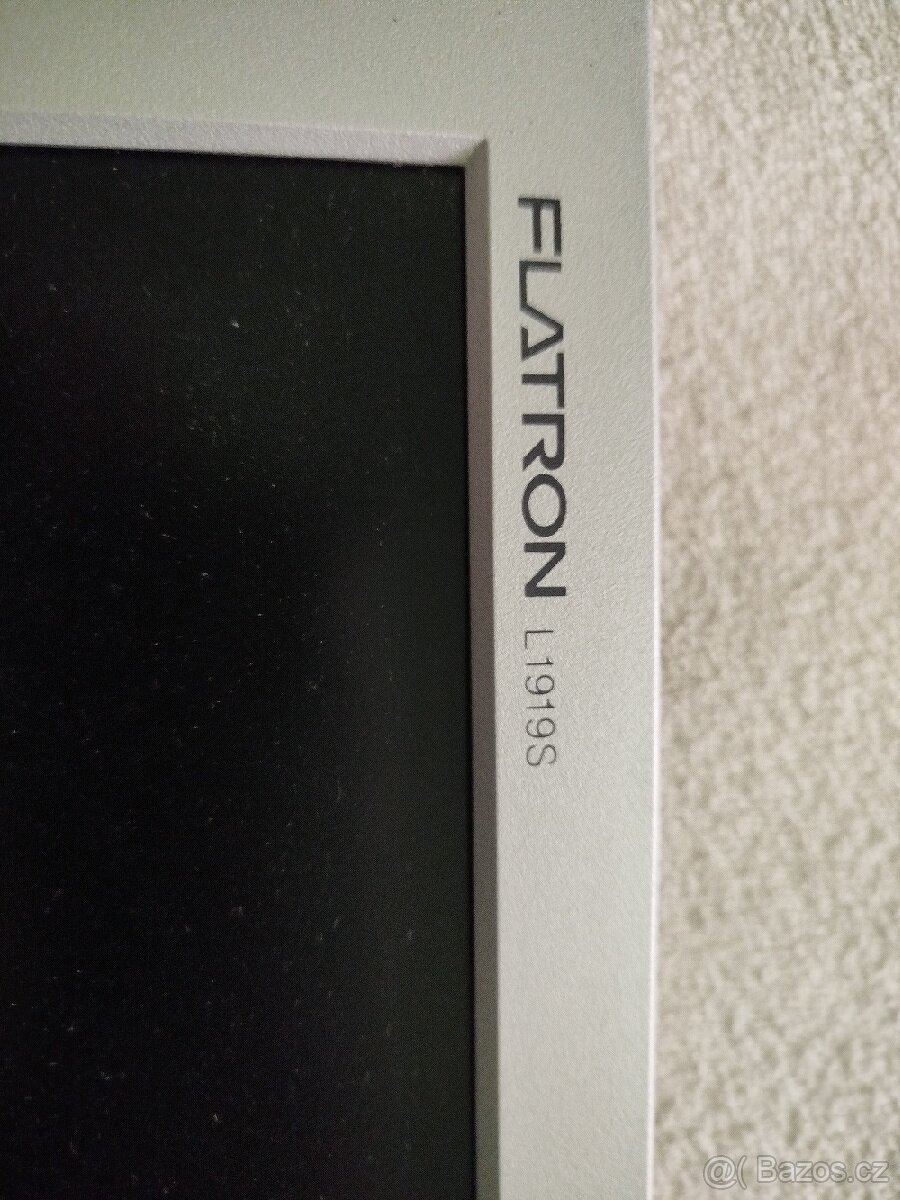 Monitor 19 LG 1919s - 2