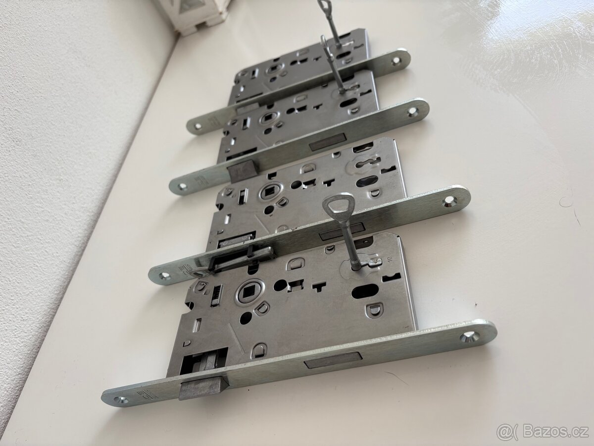 Nový zadlabací zámek Assa Abloy - 2