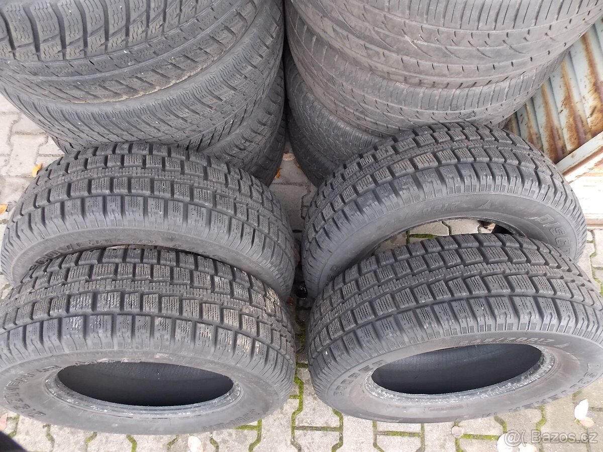 Zimní pneu Cooper 245/70 R17 - 2