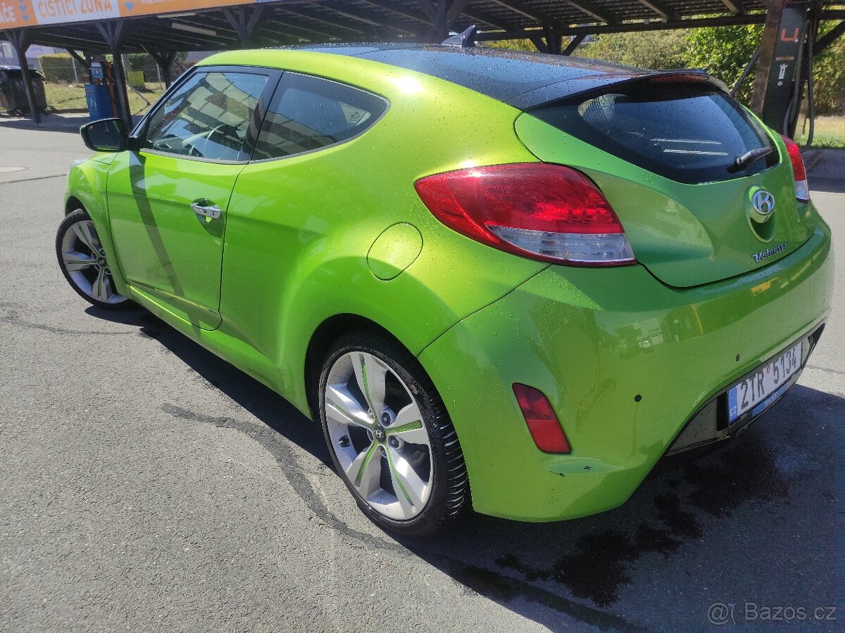 Hyundai Veloster 1.6 103kw benzín - 2