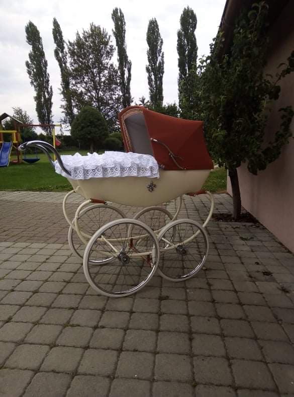 anglický kočárek po renovaci Silver Cross - 2