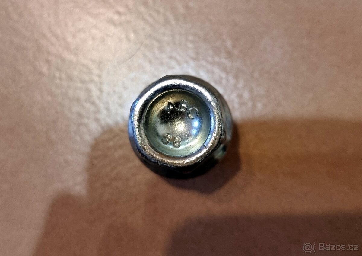 BMW Adaptér bezpečnostního šroubu č.38 - 2