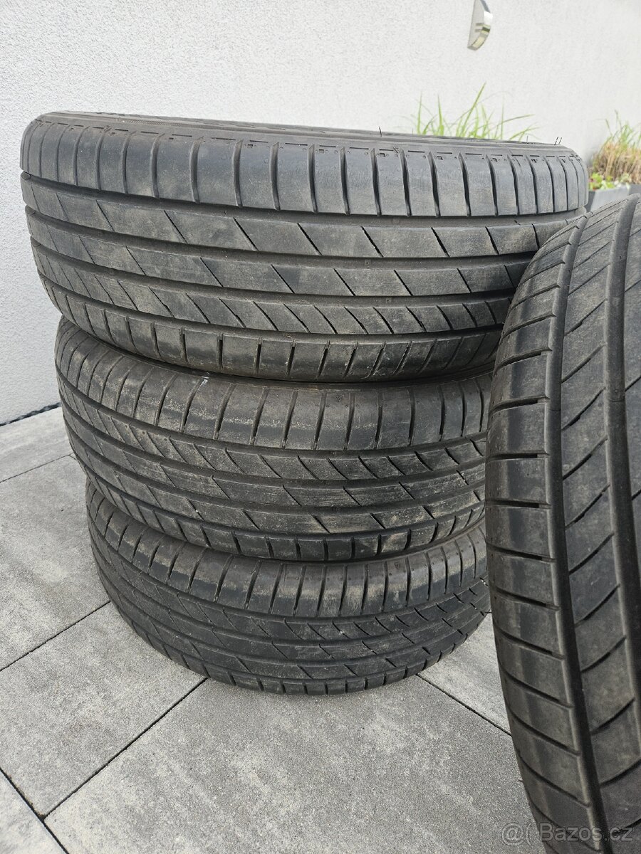 Kumho Ecsta PS71 205/60 R16 - 2