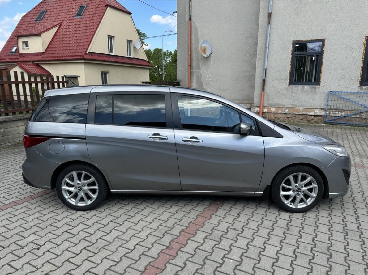prodám Mazda 5 2.0 110kW 2014 99493km 7.míst - 2