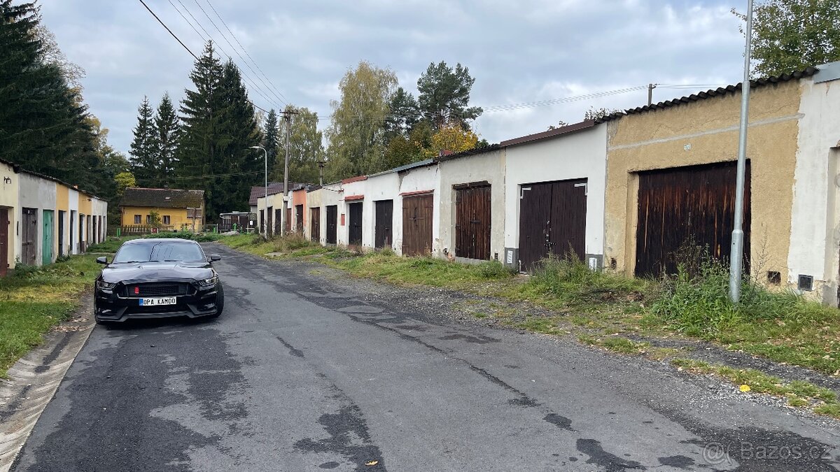 Garáž 20m2 v Habartově - 2
