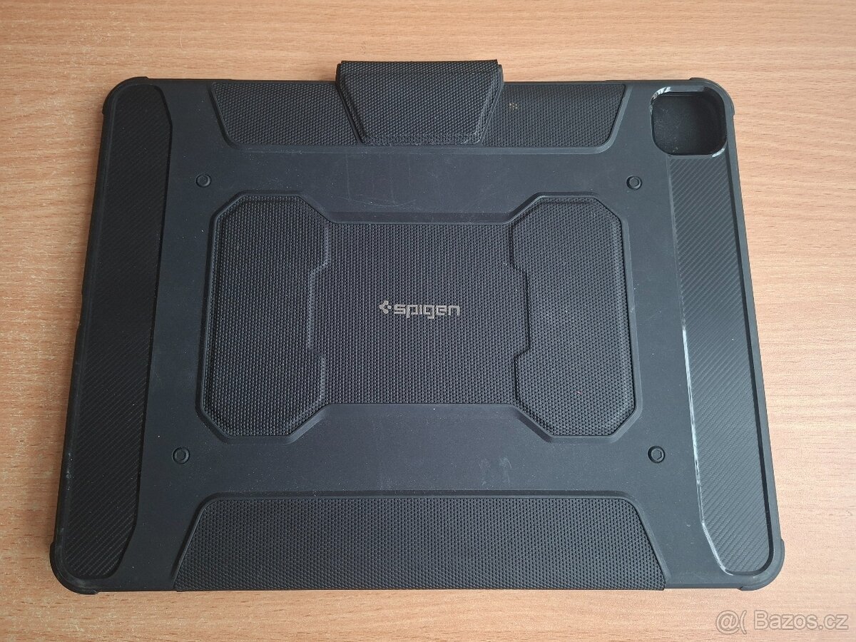 Pouzdro Spigen iPad Pro 11 - 2