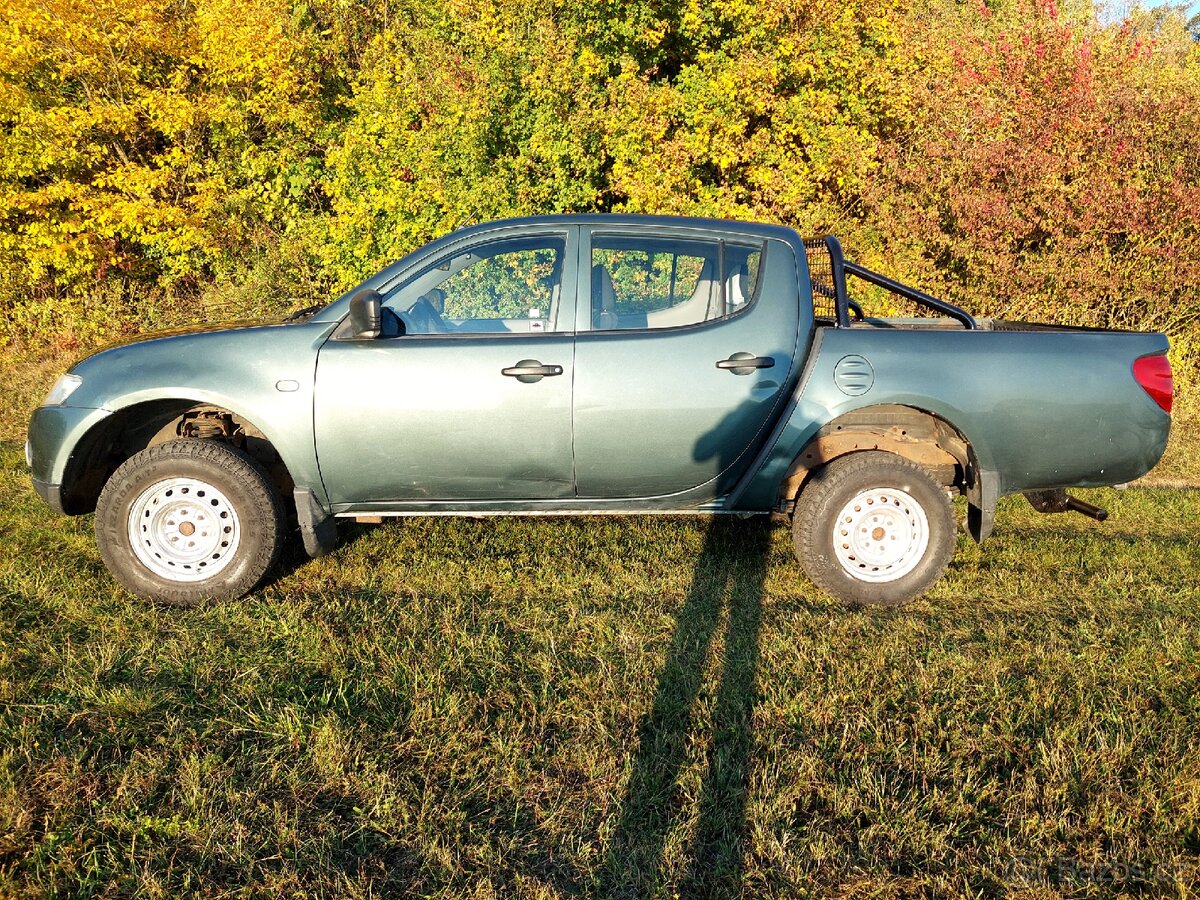 Mitsubishi L200 pick up - 2
