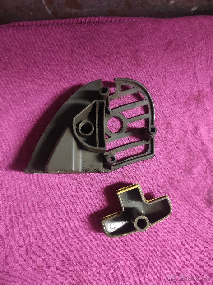 Kryt karburátoru Stadion - 2