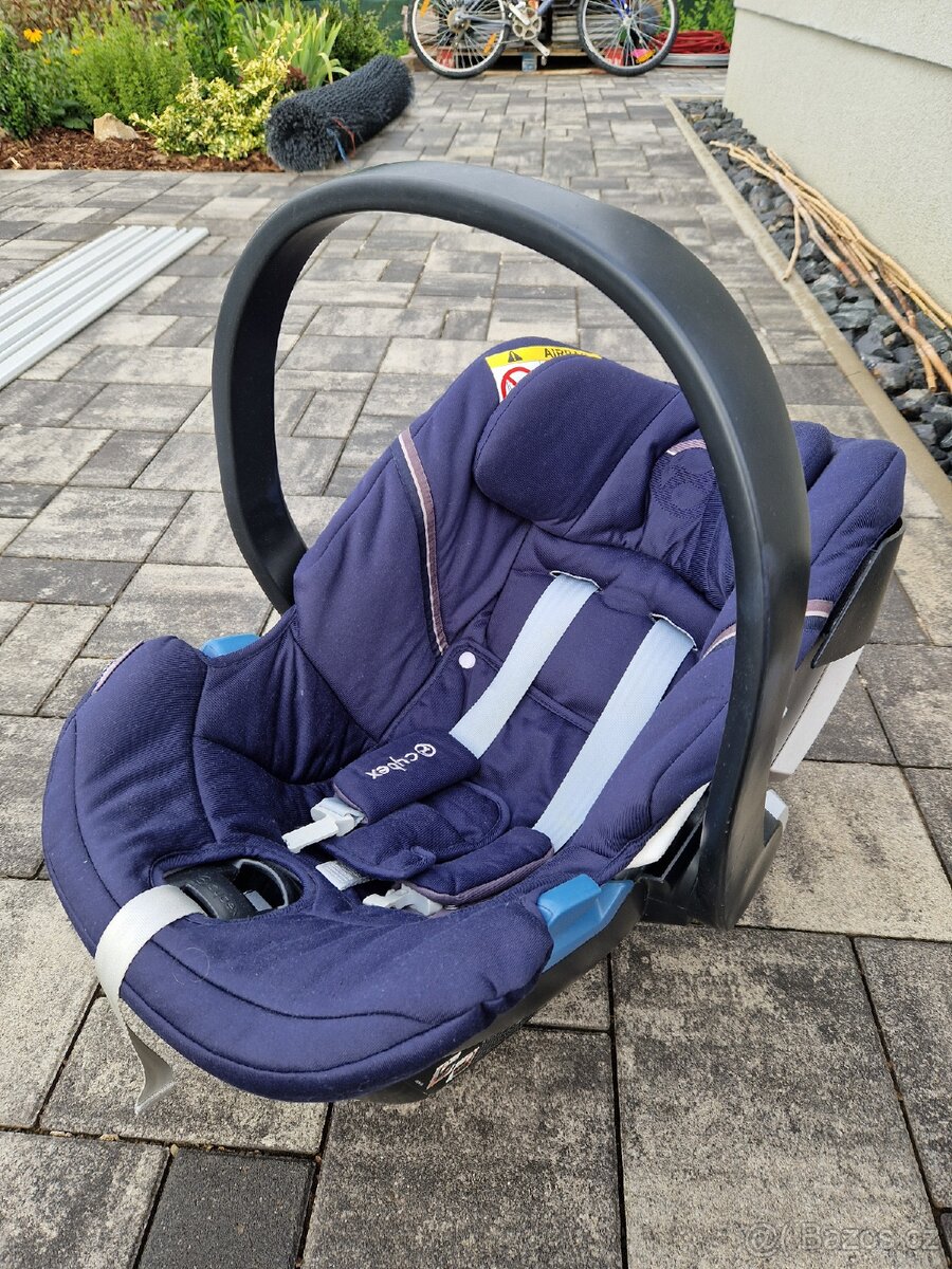 Autosedačka Cybex Aton 5 se základnou - 2